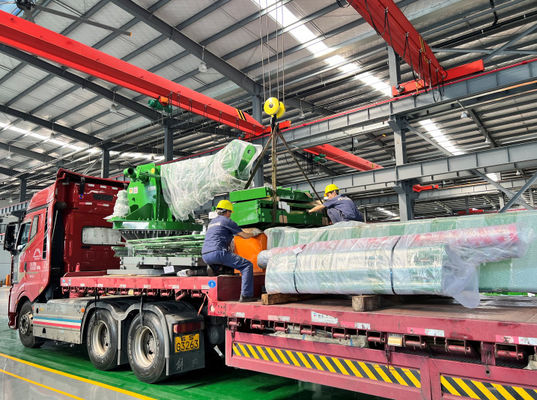 380V / 50Hz Concrete Placing Boom 3 Sections Folding Type For Concrete Placement