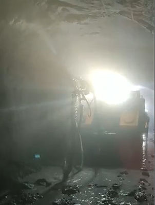 8.5m Distance Upward Robotic Shotcrete Machine With Motor Rated Power 37KW / 1480rpm
