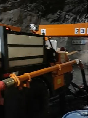 4 Wheels Driving Articulated Steering Robotic Shotcrete Machine 20m3/h Max Output