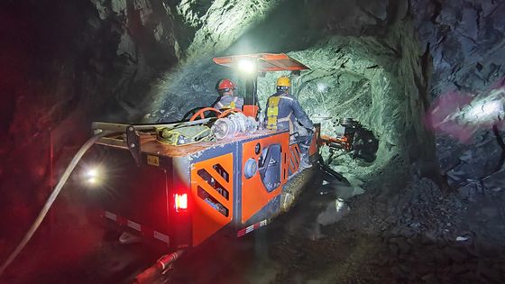 Hydraulic Drive 7.5Kw Jumbo Rock Drill Machine High Impact Frequency 0.8 - 2m/Min Speed