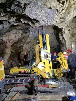 Underground Mining Raise Borer Machine KDTJ-3000L 6910X1750X2020 Dimensions