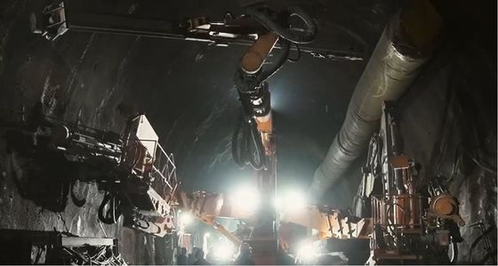 Robotic Drilling And Anchor Grouting Machine With 1.2MPa Grouting Pressure KMZ5012
