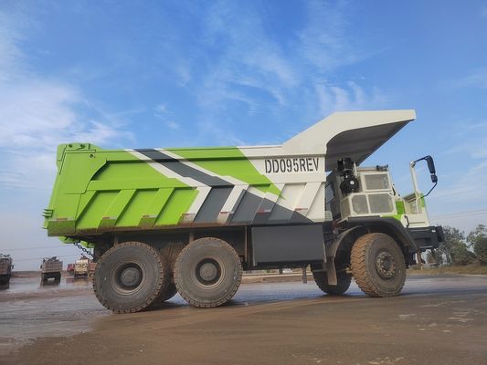 60t Rated Load Capacity Electric Mining Dump Truck 9300X3680X4300mm Dimensions
