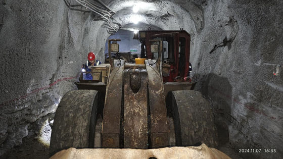 KDL307 Underground Mining Equipment LHD 6700kg Tramming Capacity