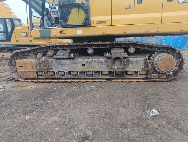 Second Hand Caterpillar 395 Excavator Maximum Dumping Height 7960mm Rated Power 405kw Operating Weight 95t for Heavy-Duty Applications