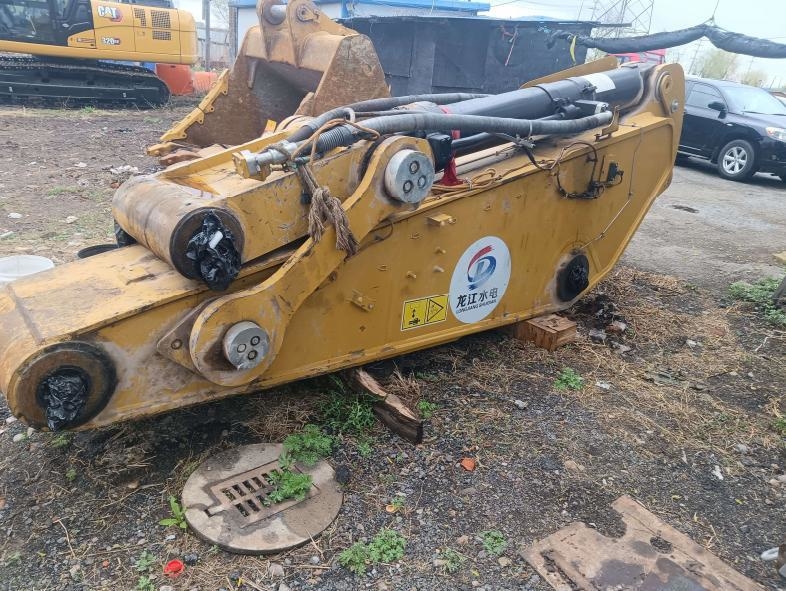Advanced Used Cat Hydraulic Excavator with Maximum Digging Depth of 7190mm and Rated Power 405kw