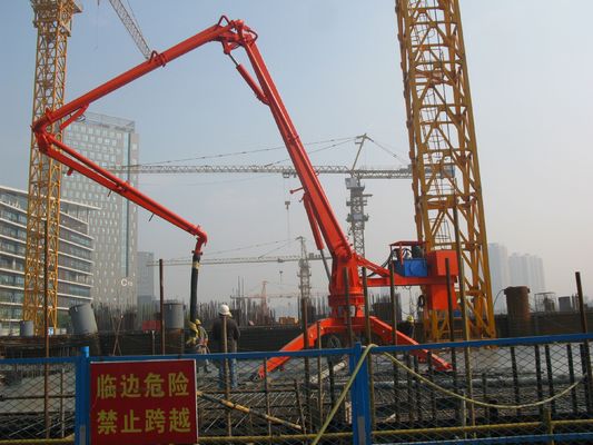 Electrical System Spider Concrete Pump Placing Boom 5.5Kw 17m Placing Radius