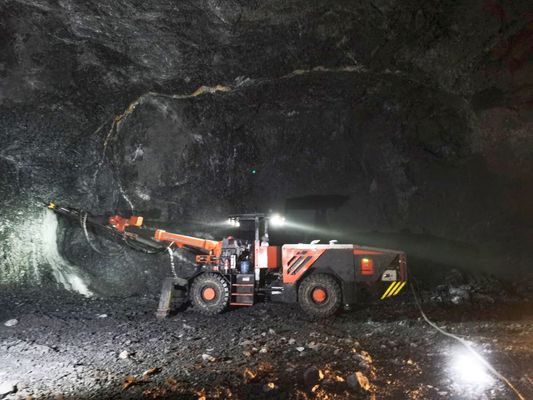 Fully Hydraulic Jumbo Rock Drill Small And Medium Sized Tunnel Drilling Equipment